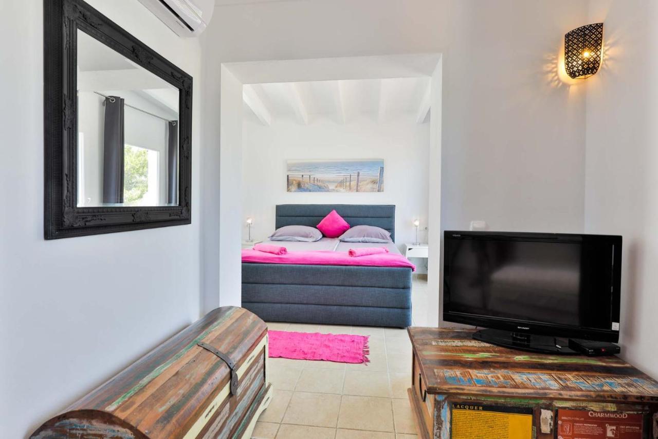 Villa Lumi-Oleanda 8 Pers Am Yachthafen Cala D' Or Cala D´Or المظهر الخارجي الصورة